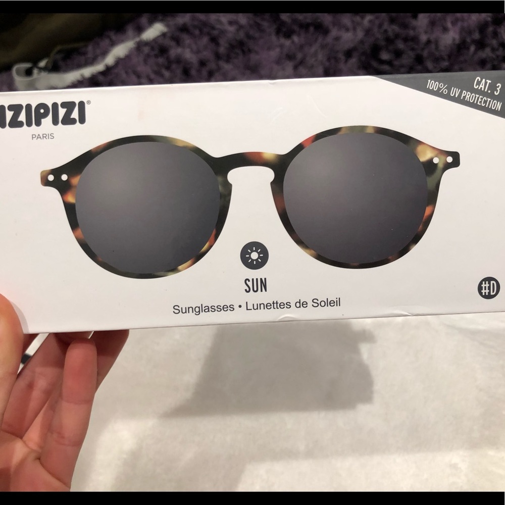 Izipizi tortoise sunglasses